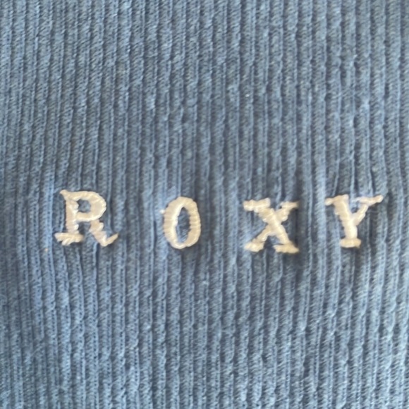Roxy sleeveless crop top. Size S. GUC. - Picture 4 of 8